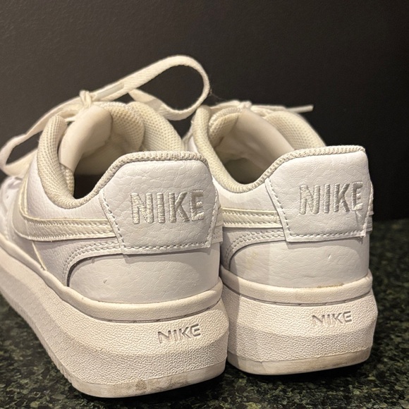 Nike court vision platform Women’s size 9 - Picture 8 of 9